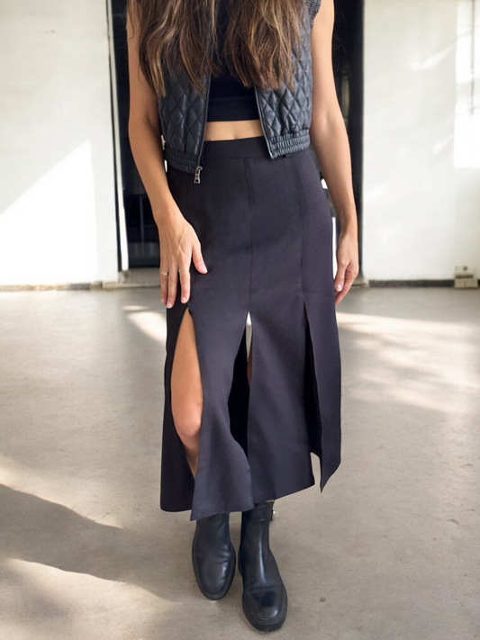 Black Slit Detail Midi Skirt