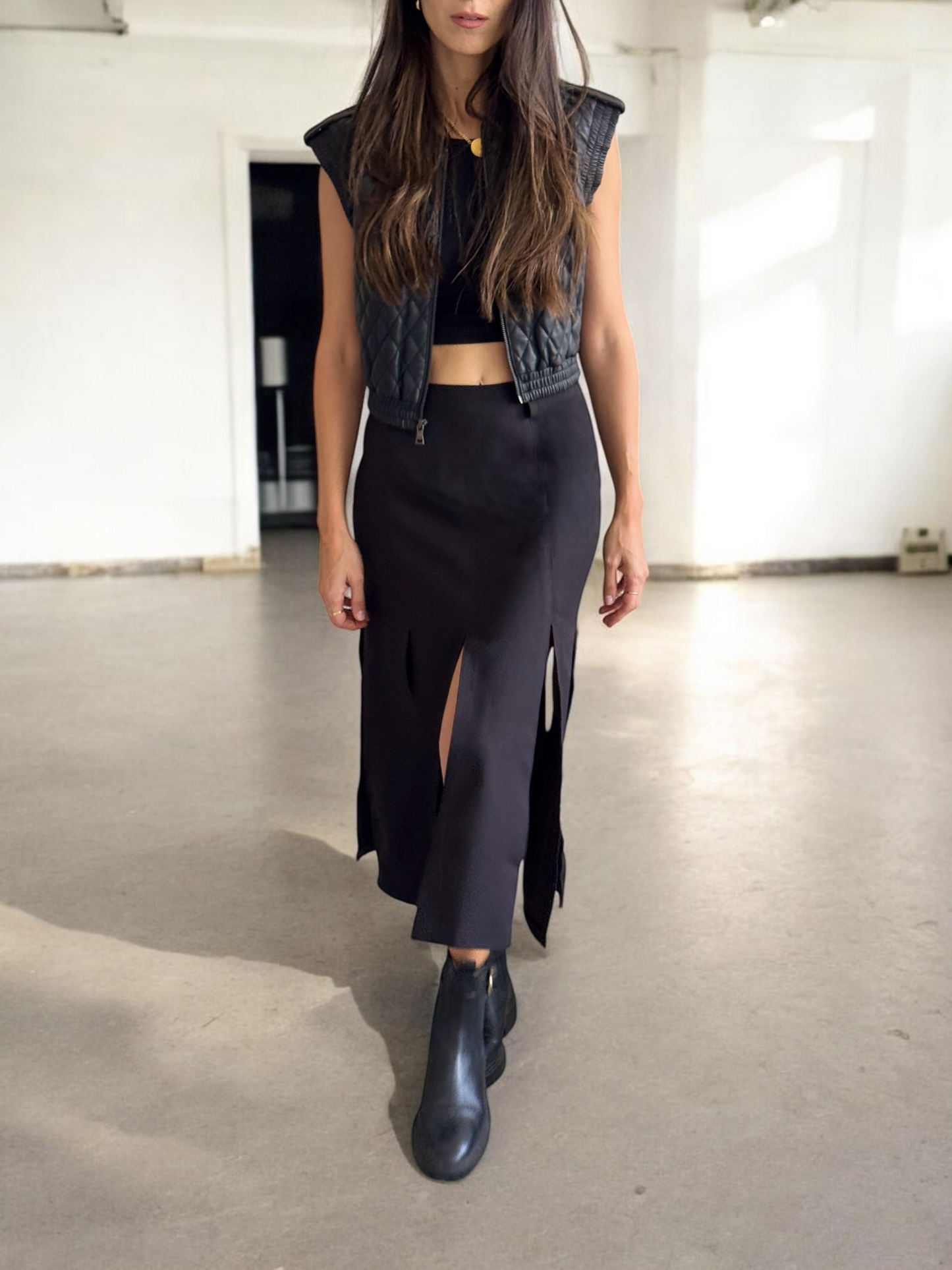Black Slit Detail Midi Skirt