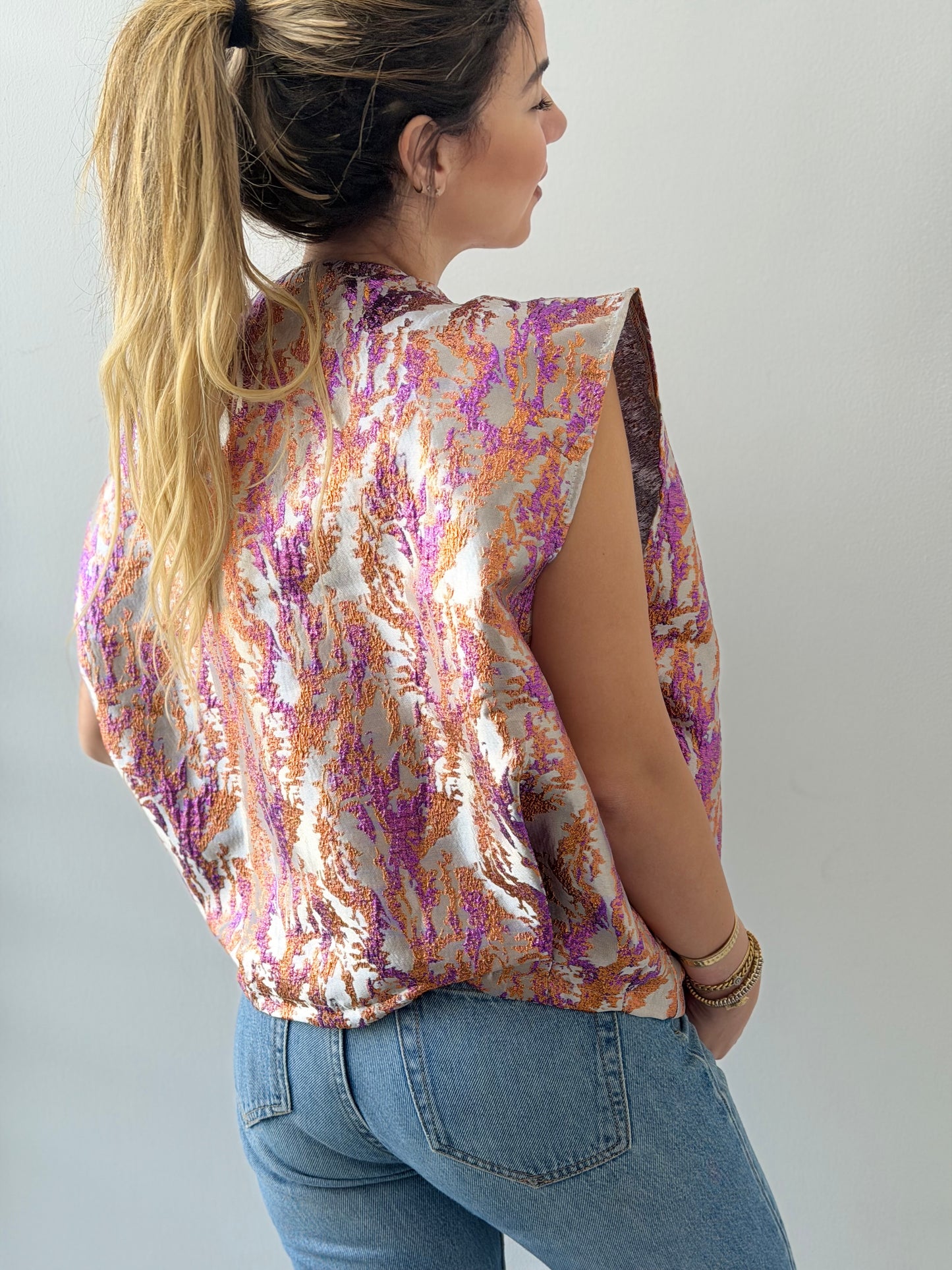 Jacquard Sleeveless Vest